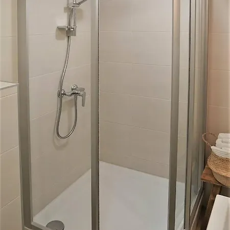 Apartament Centrally Located Cosy Studio